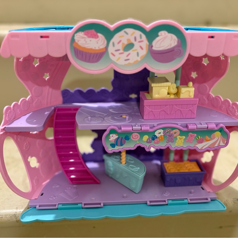 Hatchimal Playset for Kids